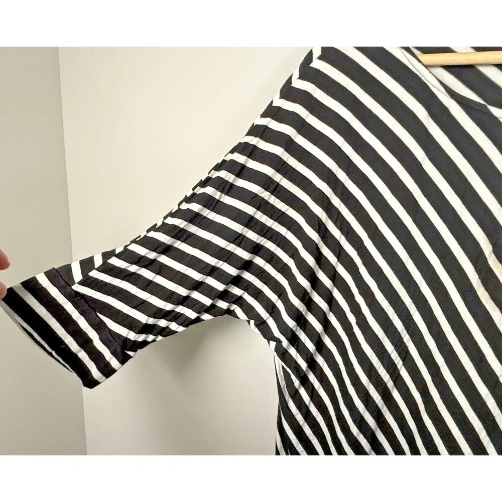 Green Envelope Womens 1X Stripe 3/4 Dolman Sleeve Black White Tunic Blouse Shirt
